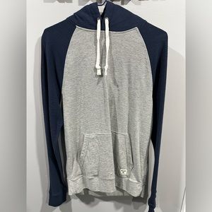 Root’s Men’s Hoodie